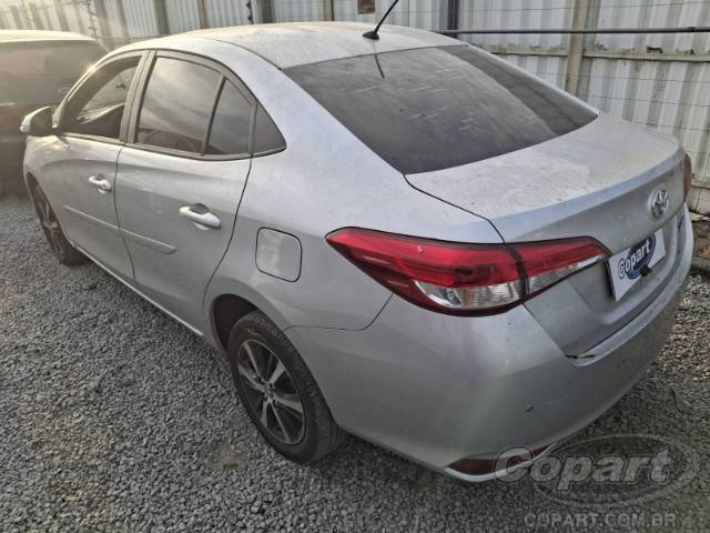 2020 TOYOTA YARIS SEDA 