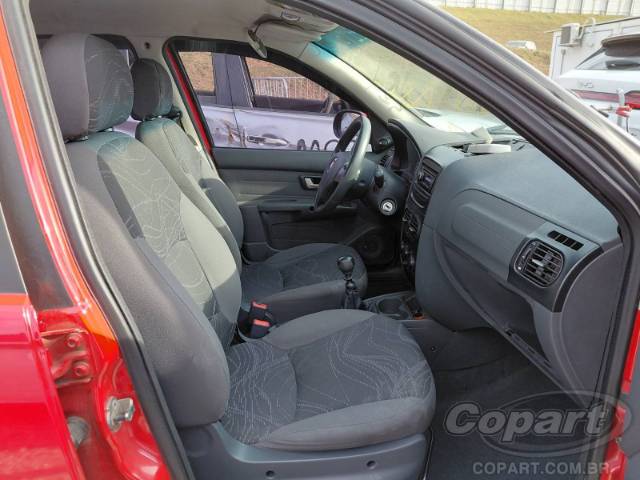 2015 FIAT SIENA 