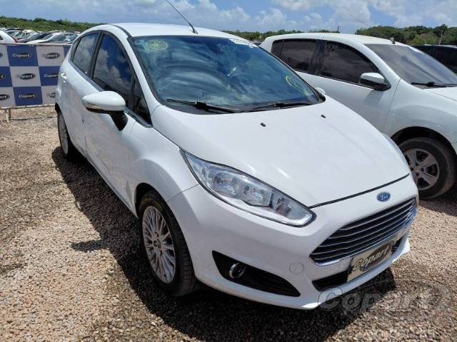 2015 FORD FIESTA 