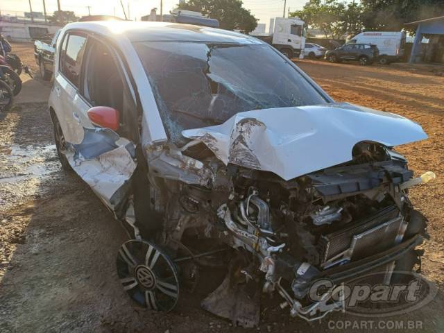 2018 VOLKSWAGEN UP 