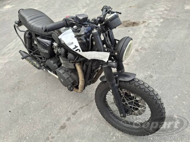 2014 TRIUMPH THRUXTON 