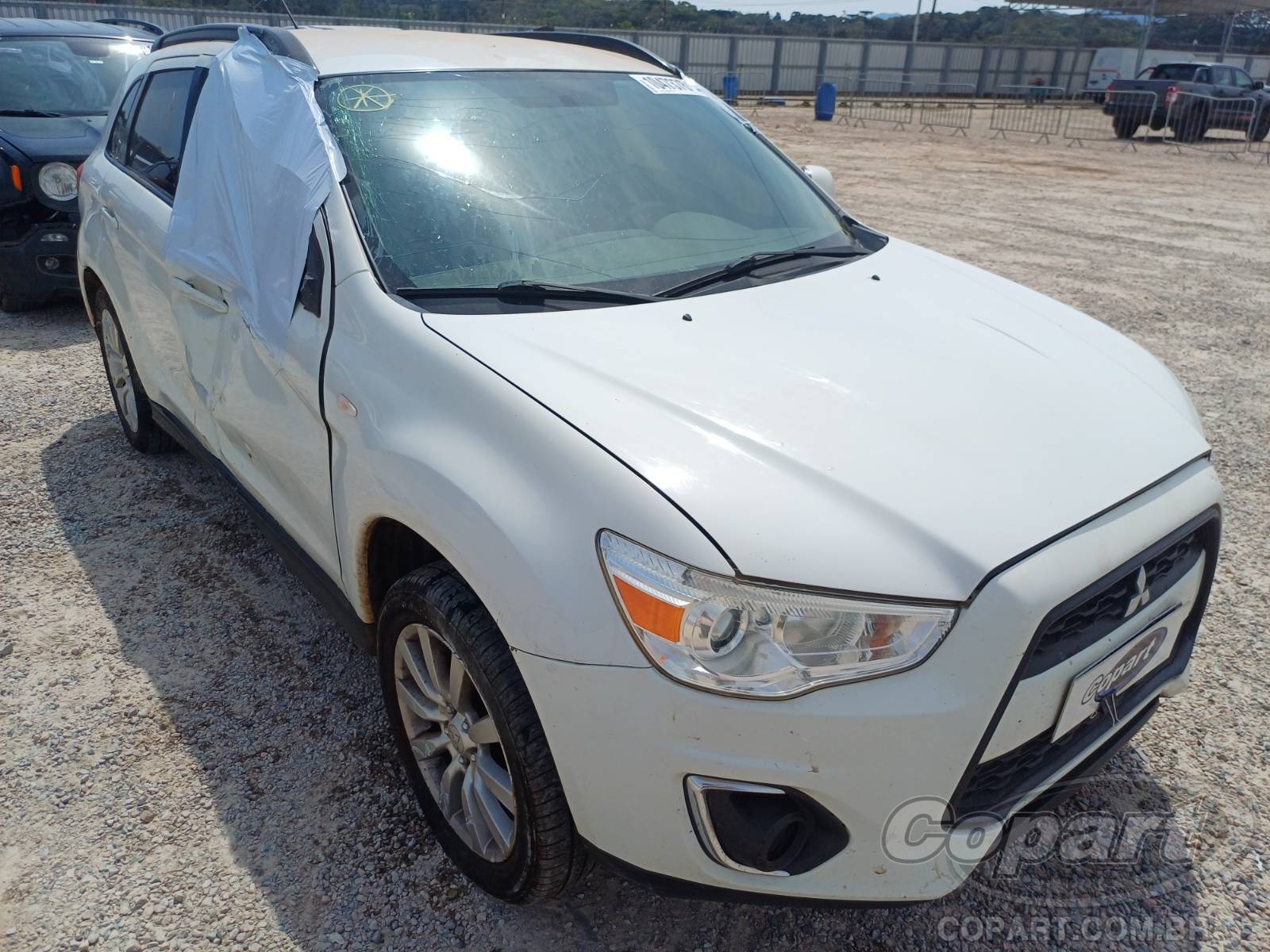 Veículo Mitsubishi ASX MITSUBISHI ASX CVT 2.0 16V MIVEC 2014 2014 em leilão