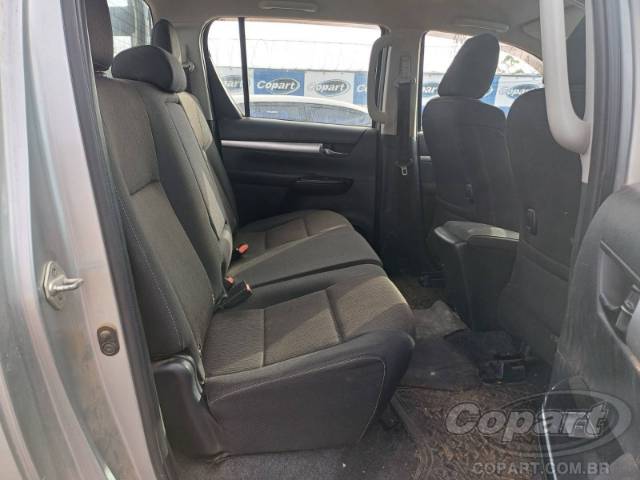 2017 TOYOTA HILUX CD 