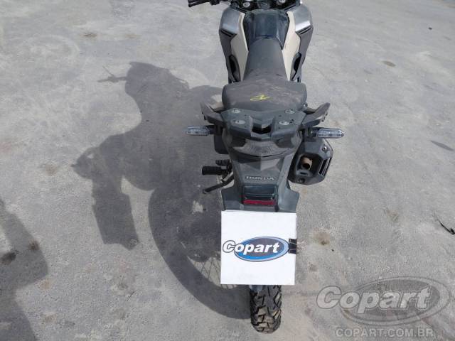 2024 HONDA XRE SAHARA 300 