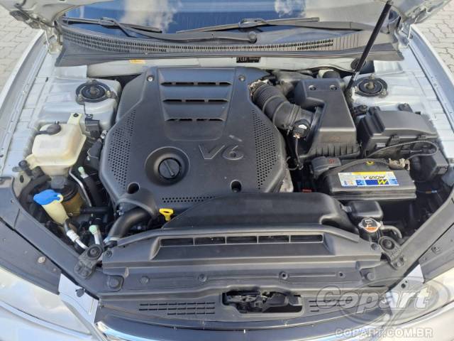 2010 HYUNDAI AZERA 