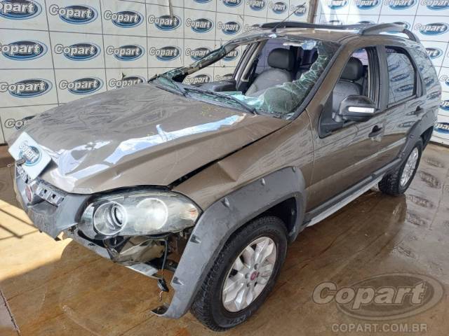 2014 FIAT PALIO WEEKEND 