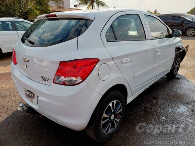 2015 CHEVROLET ONIX 