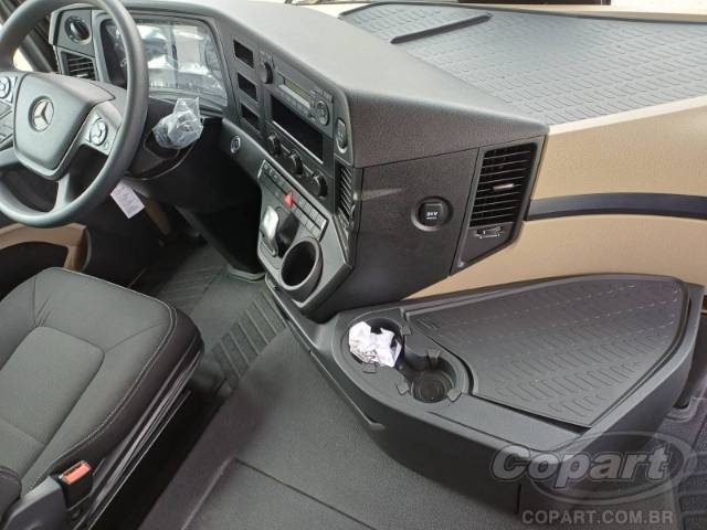 2025 MERCEDES-BENZ Actros 