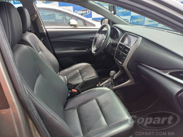 2020 TOYOTA YARIS SEDA 