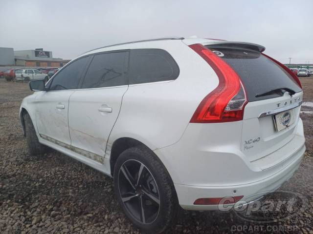 2017 VOLVO XC60 