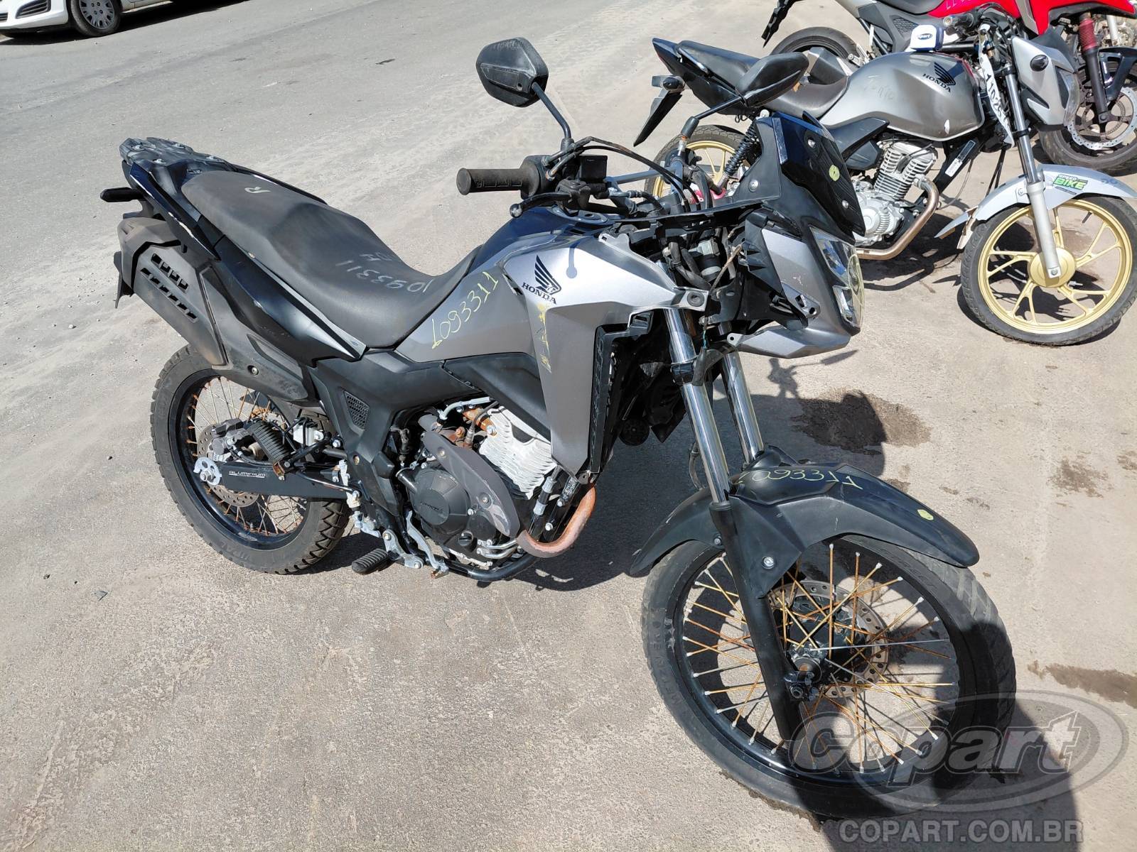 Veículo HONDA Honda HONDA XRE SAHARA 300 2024 em leilão