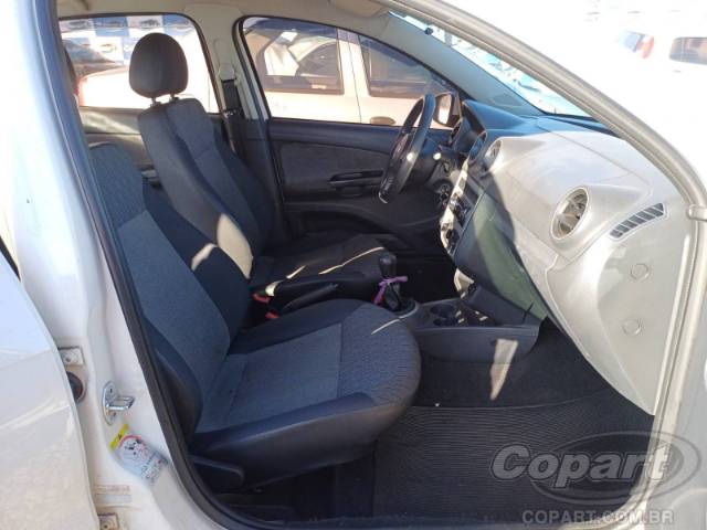 2014 VOLKSWAGEN GOL 