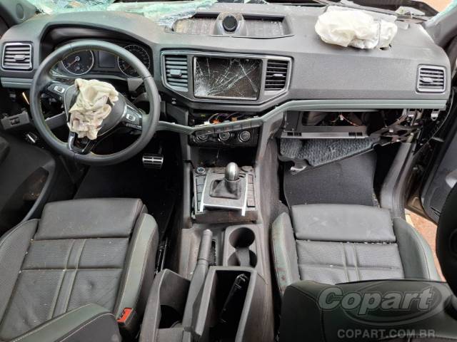 2025 VOLKSWAGEN AMAROK 