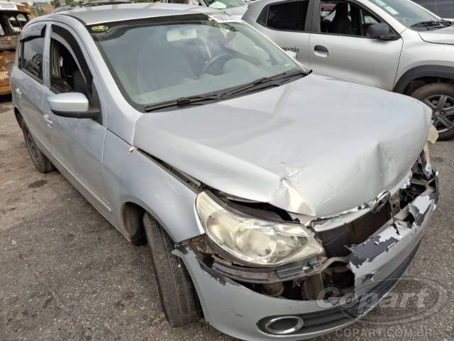 2011 VOLKSWAGEN GOL 