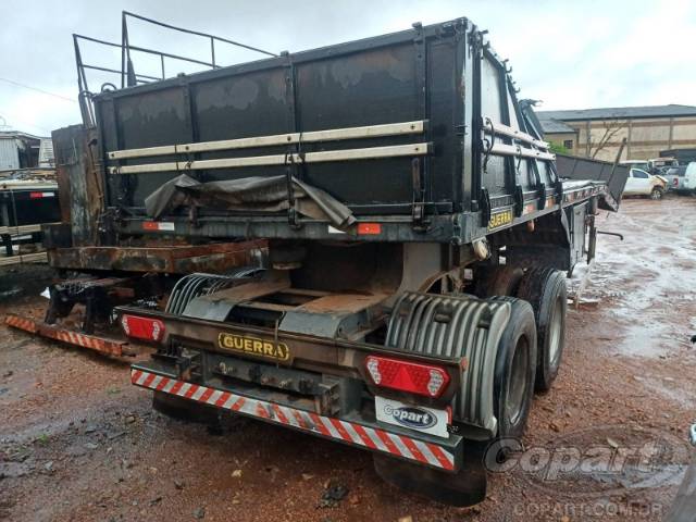 2016 GUERRA SEMI-REBOQUE 