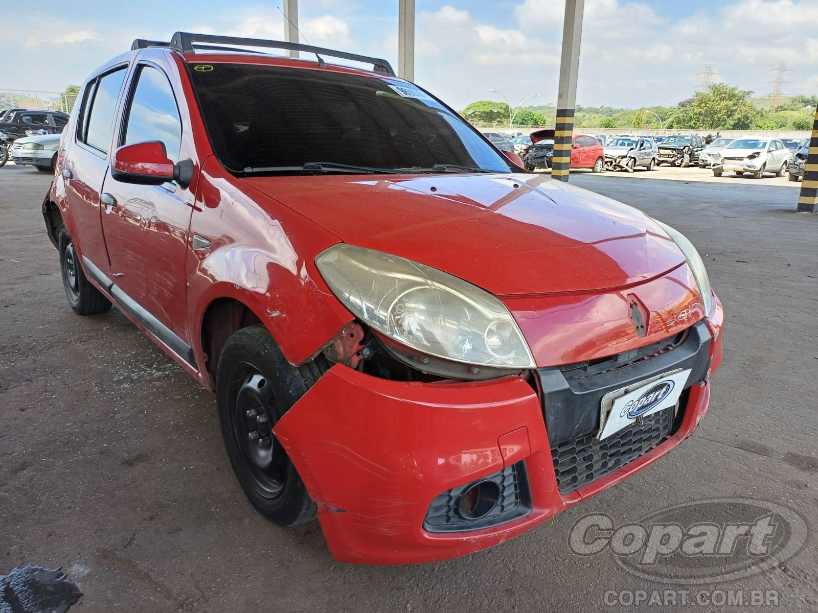 Renault Sandero Expression 1.6 Hi-Power 2013 Colisão Média Monta