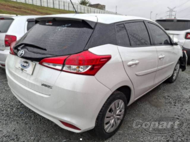 2023 TOYOTA YARIS 