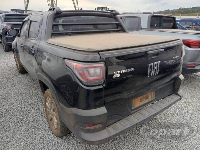 2021 FIAT STRADA CD 