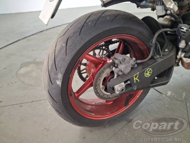 2013 YAMAHA YZF R1 