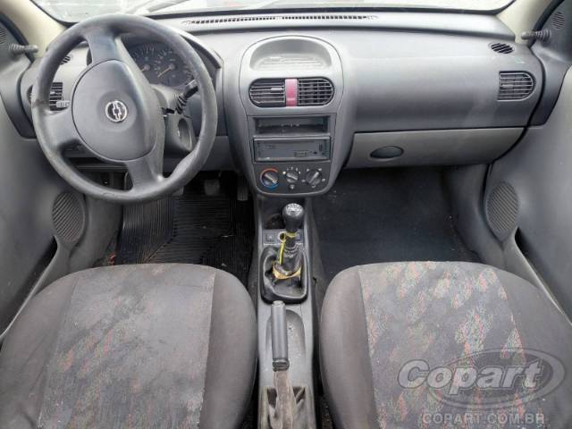 2004 CHEVROLET CORSA 