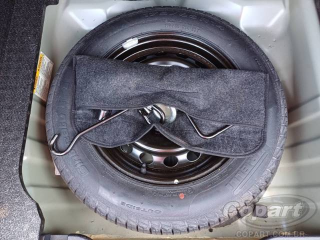 2019 TOYOTA YARIS SEDA 