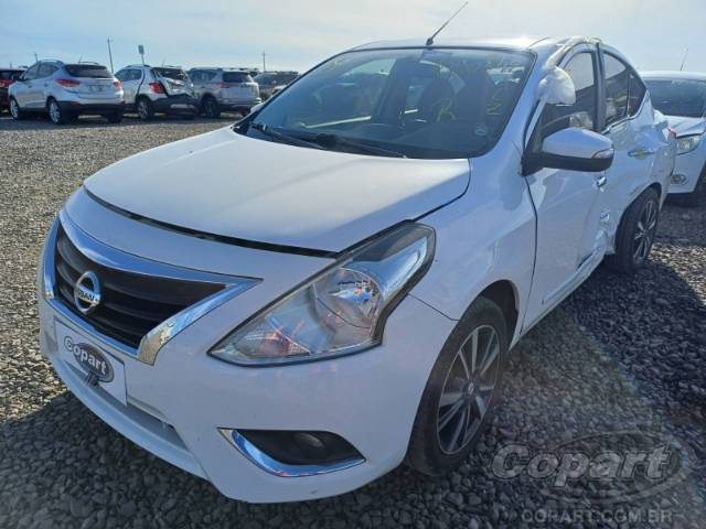 2018 NISSAN VERSA 