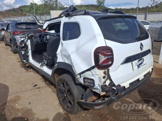 2026 RENAULT DUSTER 