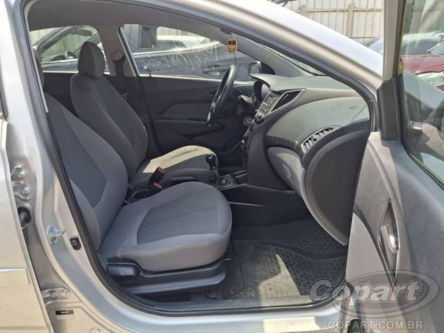 2016 HYUNDAI HB20S 