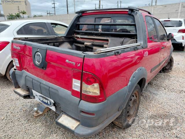2013 FIAT STRADA 