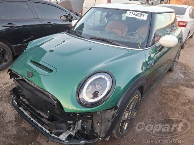2023 MINI COOPER 