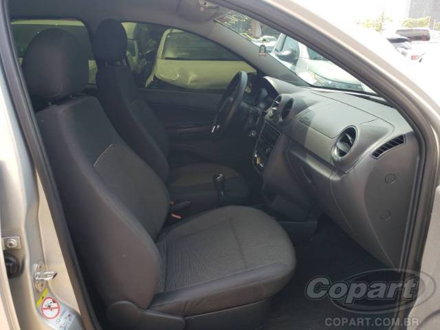 2014 VOLKSWAGEN VOYAGE 