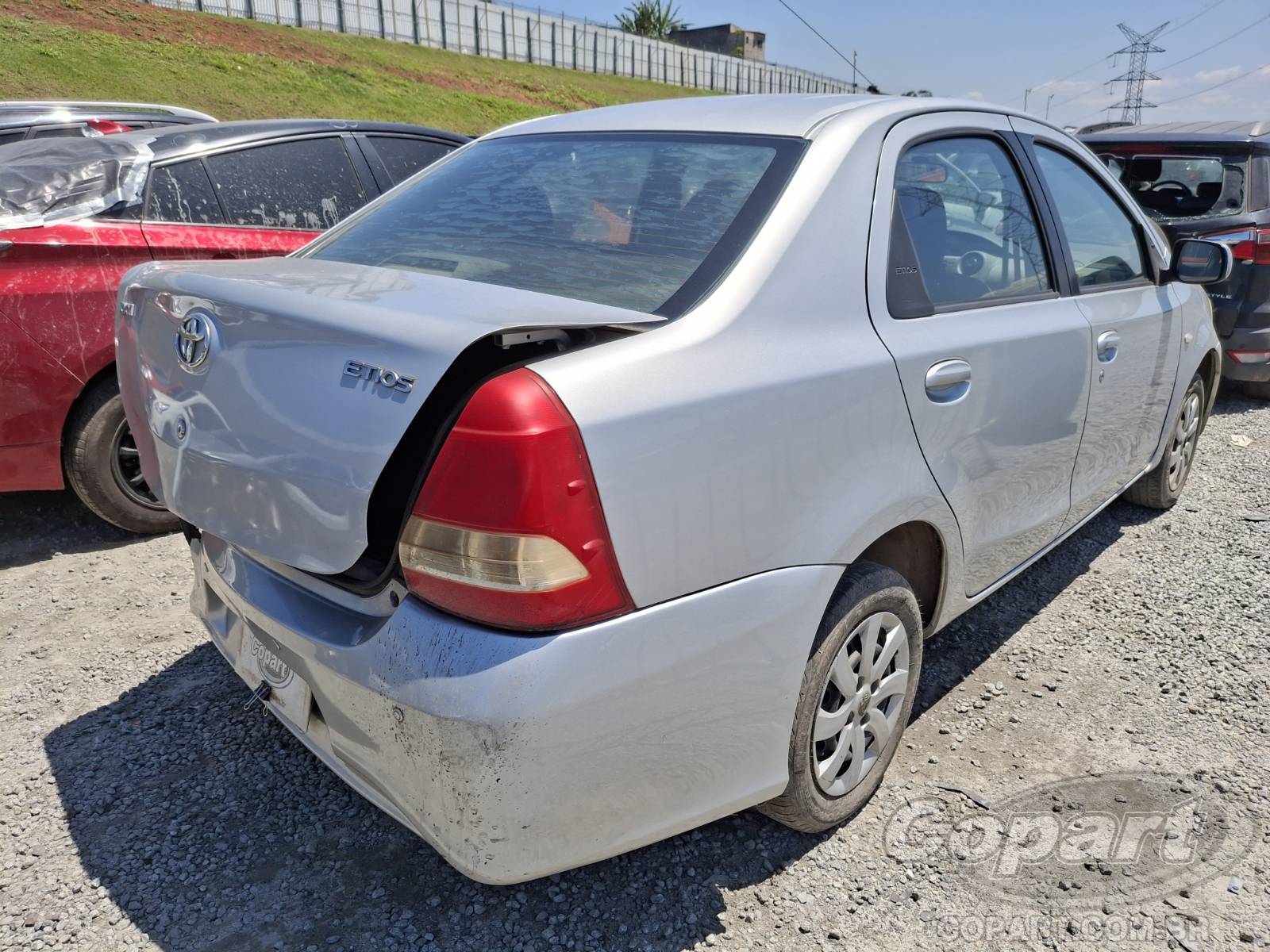 Foto 4: 2013 TOYOTA ETIOS SEDA