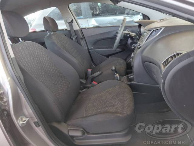 2017 HYUNDAI HB20 