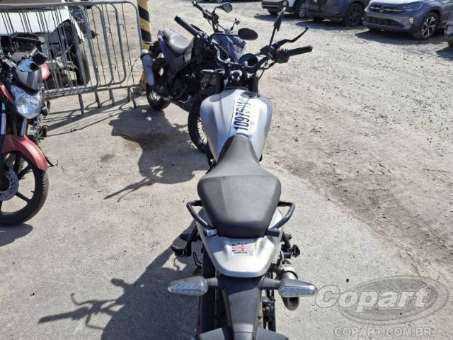 2026 ROYAL ENFIELD Guerrilla 