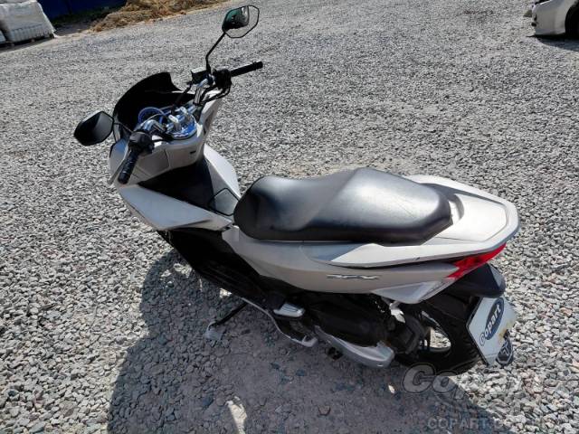 2017 HONDA PCX 