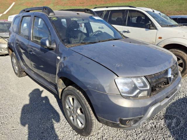 2018 RENAULT DUSTER 
