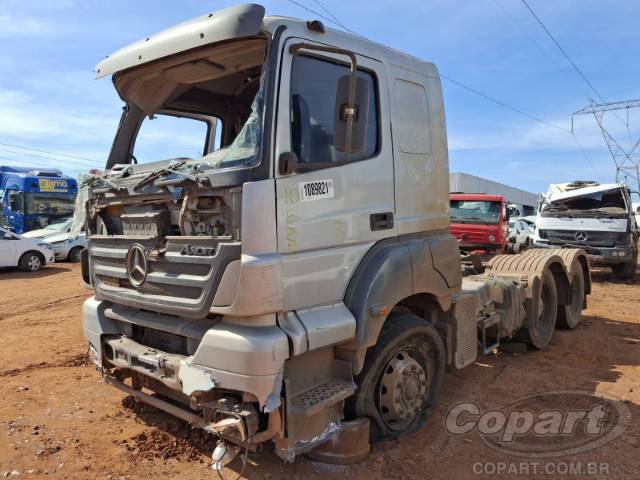 2010 MERCEDES BENZ AXOR 