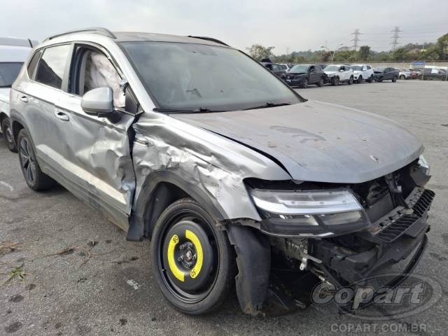 2024 VOLKSWAGEN TAOS 