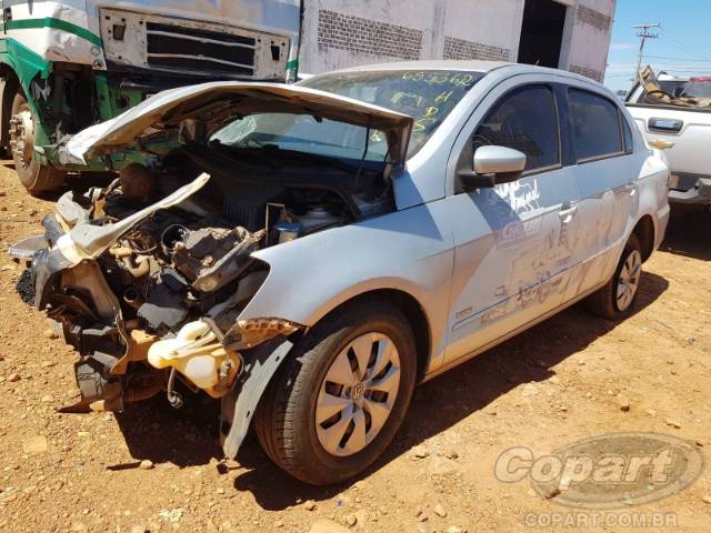 2014 VOLKSWAGEN VOYAGE 