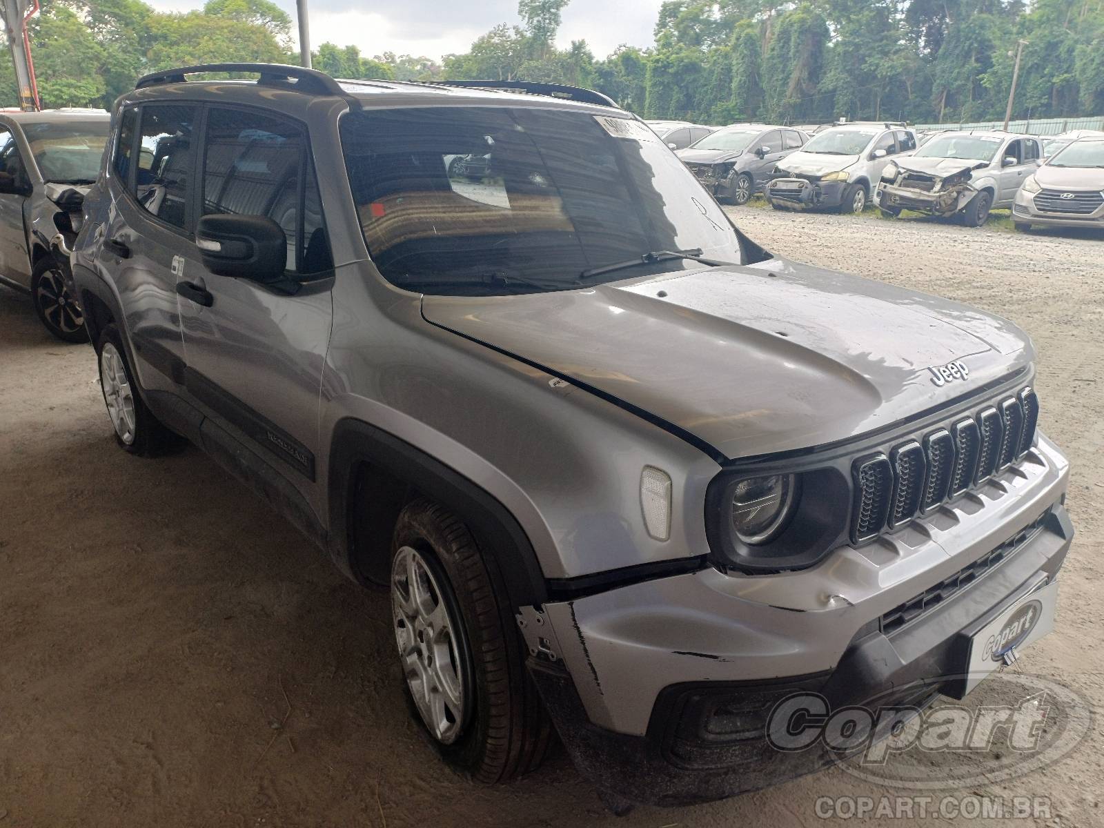 Veículo Jeep Renegade Jeep Renegade Sport T270 1.3 16V GSE Turbo 2023 Pequena Monta 2024 em leilão