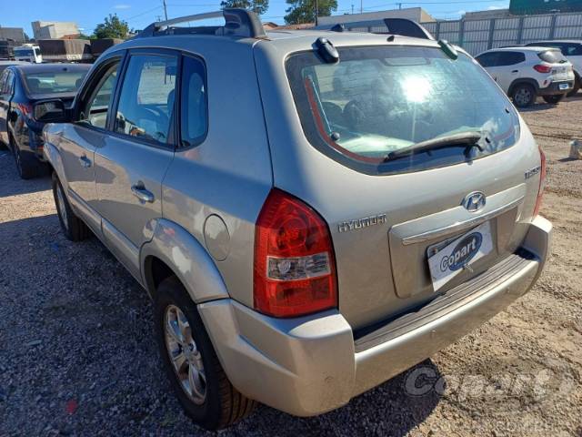 2010 HYUNDAI TUCSON 