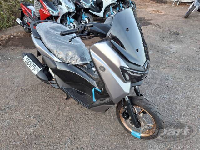 2025 YAMAHA NMAX 