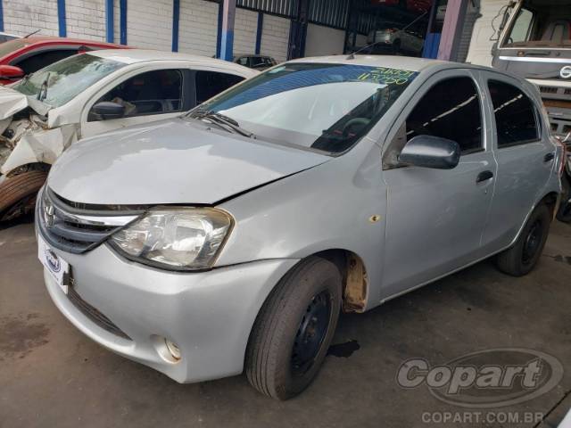 2013 TOYOTA ETIOS 