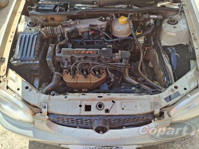 2005 CHEVROLET CLASSIC 