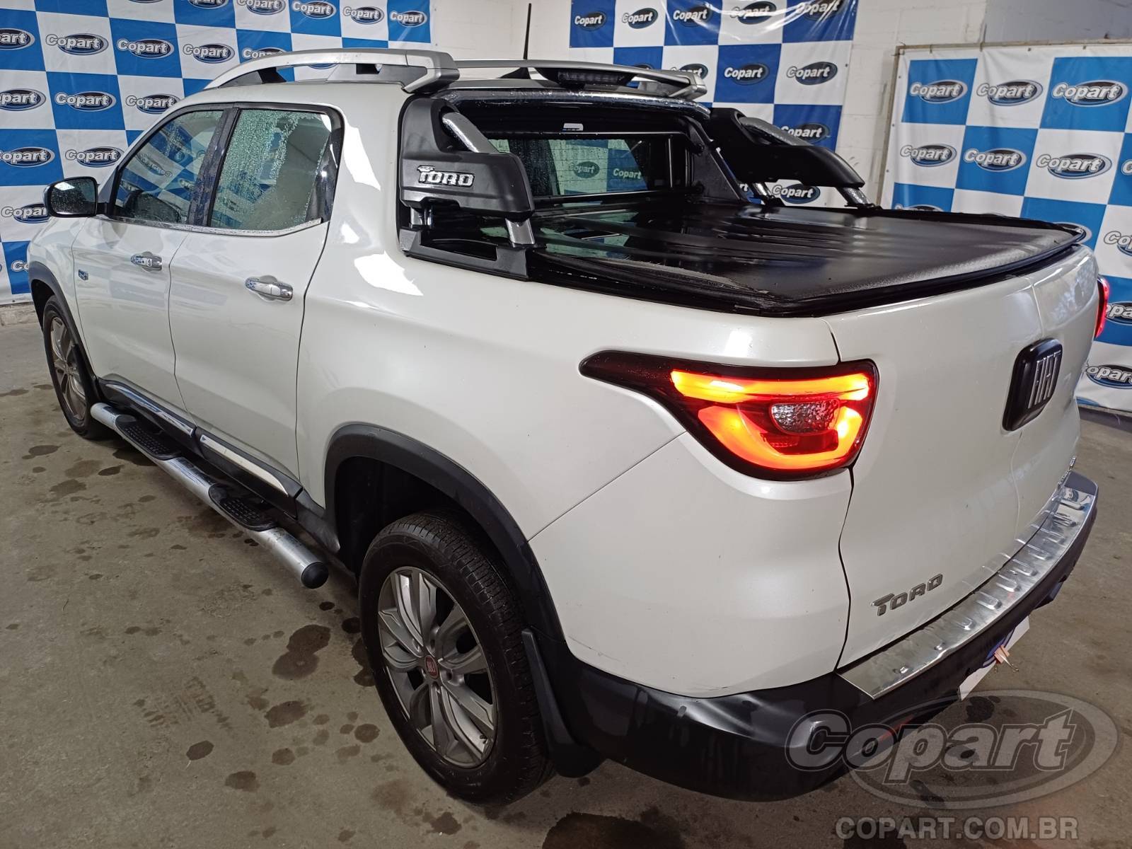 Foto 3: 2021 FIAT TORO