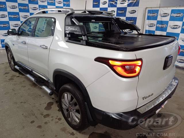 2021 FIAT TORO 