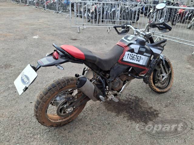 2024 DUCATI DESERTX 