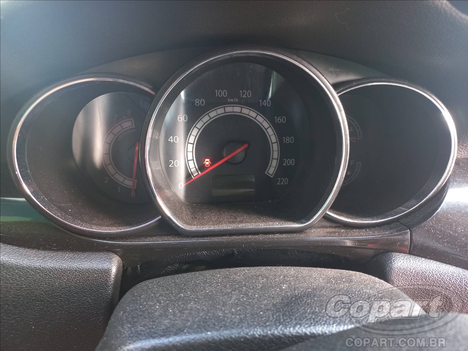 Foto 8 de 10: 2014 JAC J5