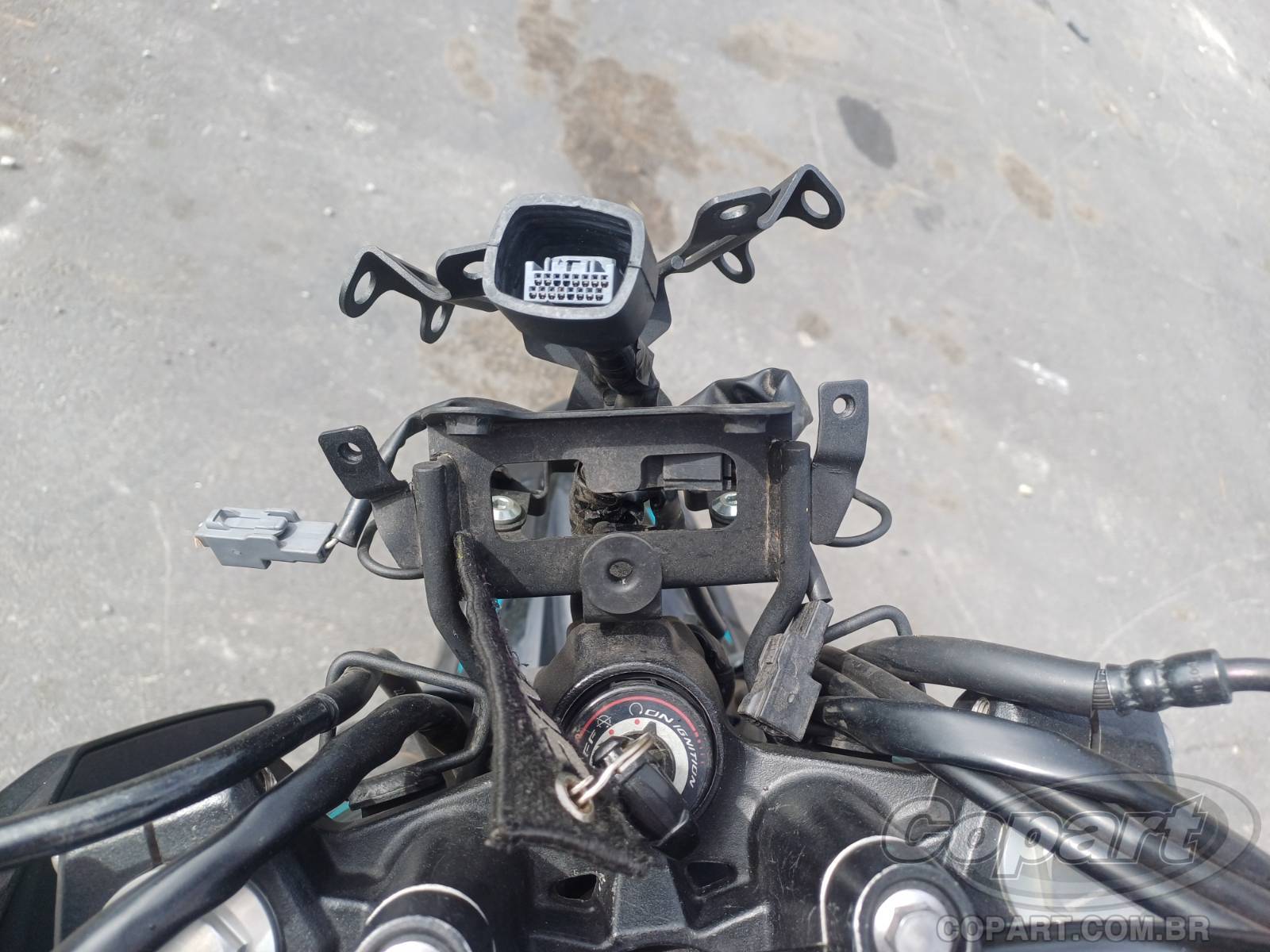 Foto 9 de 10: 2023 KAWASAKI Z400