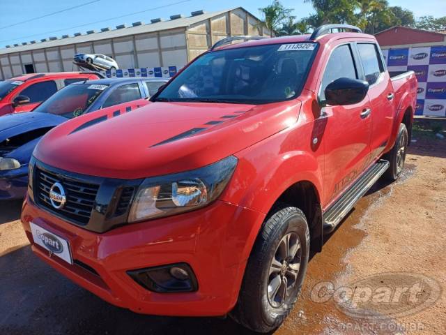 2021 NISSAN FRONTIER CD 